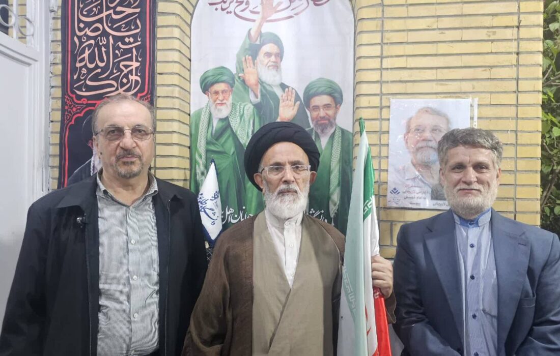 حضور سید مهدی حسین زاده دبیرکل بنیاد قرآن در مراسم بزرگداشت دکتر لاریجانی